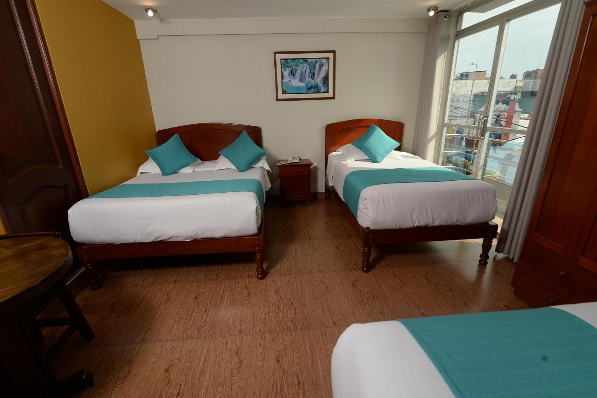 Hotel Palmas Reales Trujillo Exterior photo
